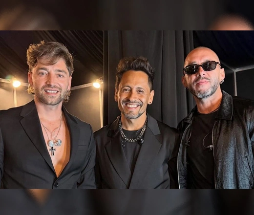 0944741001770957053 (1)