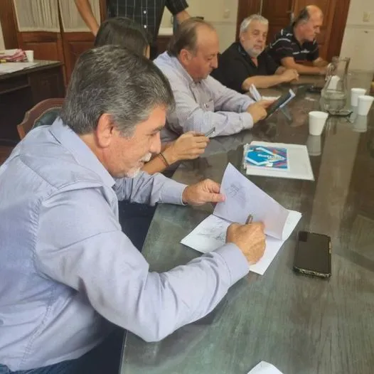 4a4dab99-2c93-448d-b5b7-6b67cd3ec394