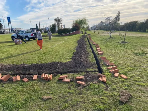 Bombal mejora el Bosque del Centenario y avanza con obras viales