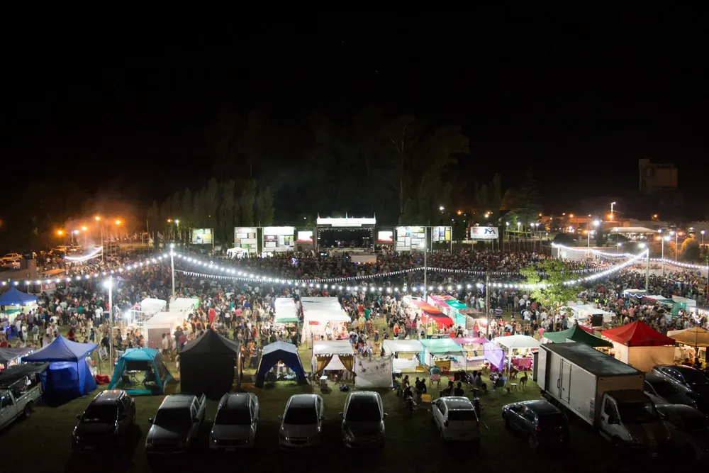 santa-isabel-a-todo-pulmon