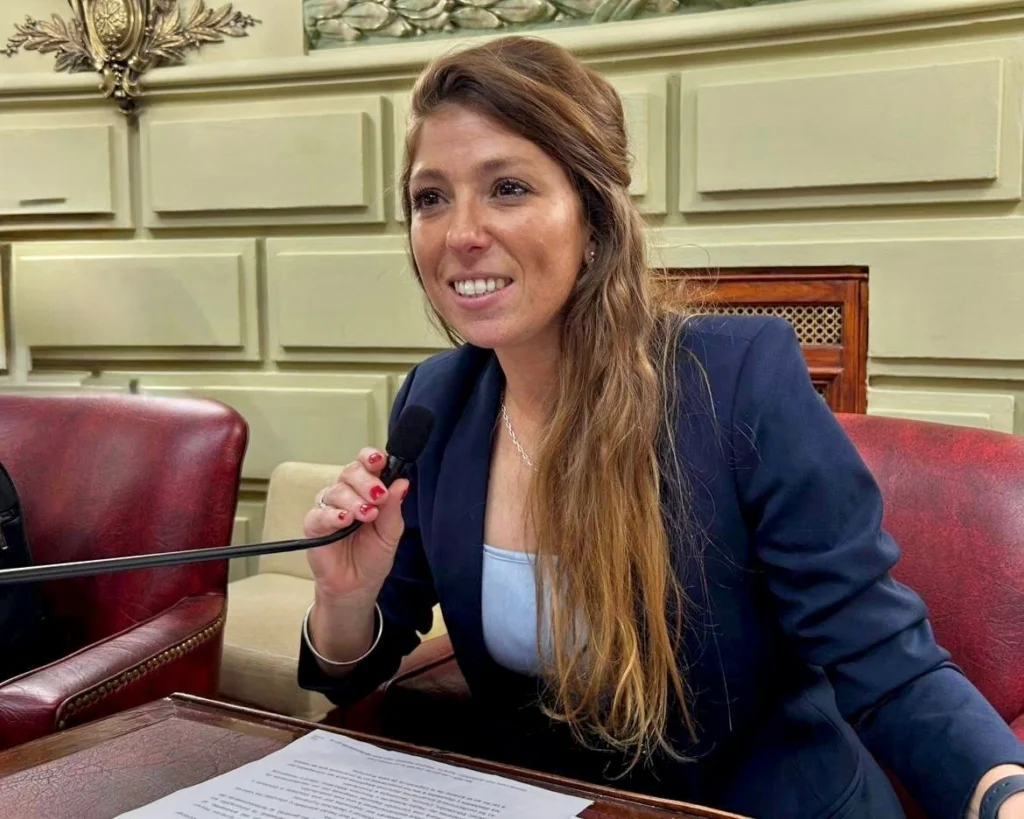 WhatsApp-Image-2025-09-26-at-11.39.12-1024x819