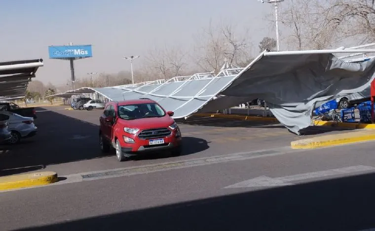 362619075_723363866477018_1254978138155750449_n