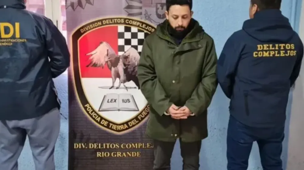 el-caso-del-docente-condenado-por-abusar-sexualmente-de-ocho-alumnos-salio-a-la-luz-por-una-clase-de-esi-foto-diario-provincia-23-33CP6BWSYREEJJENPIZ4BU6GTA