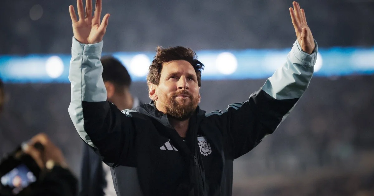 Messi se despidió de la selección y pidió acompañar al equipo