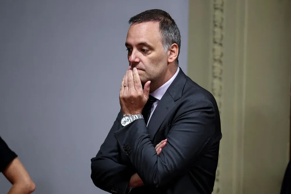 manuel-adorni