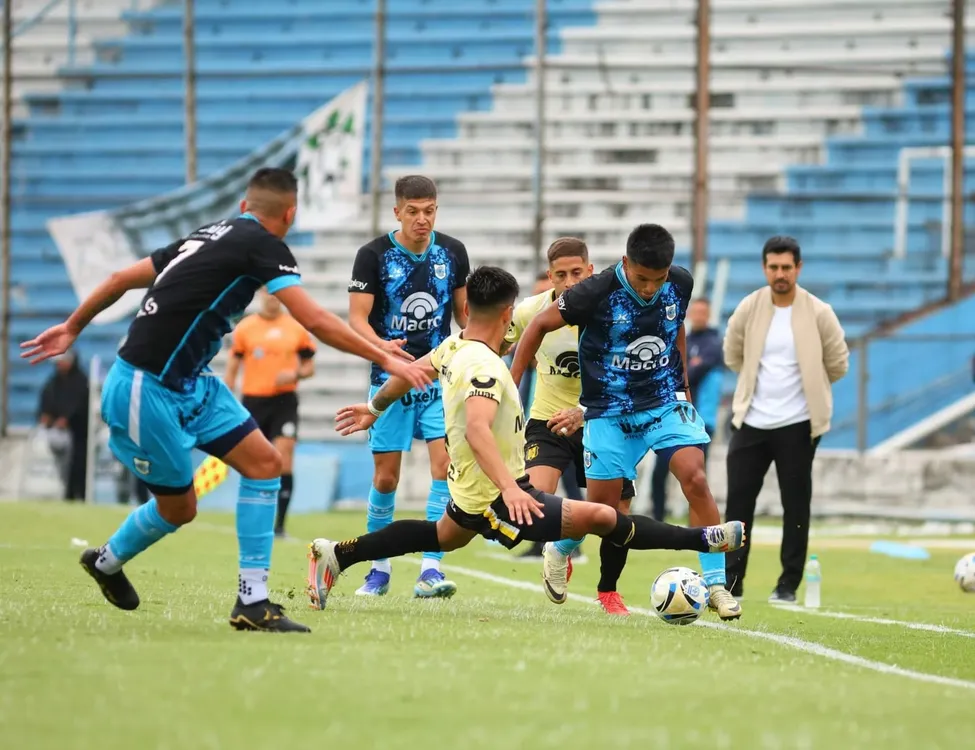 La-AFA-le-dio-por-ganado-el-partido-a-Deportivo-Madryn-ante-Gimnasia-de-Jujuy-optimized