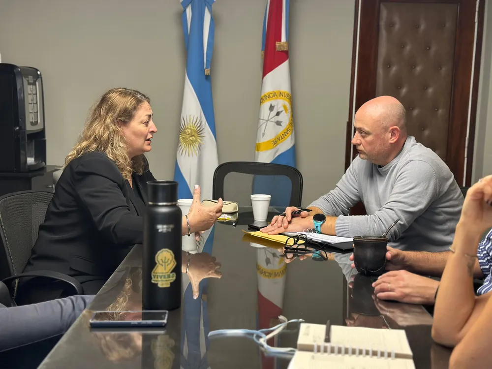 8f823a92-b5d7-46c7-af6d-438cde50838d