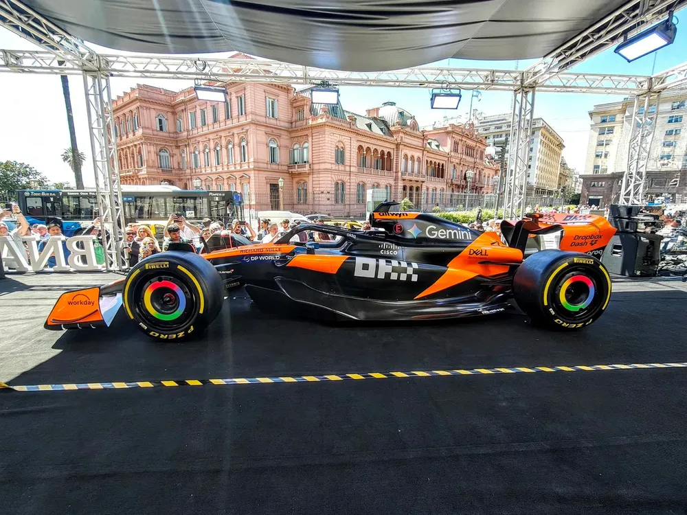 8Fpad7_MK_2000x1500__1