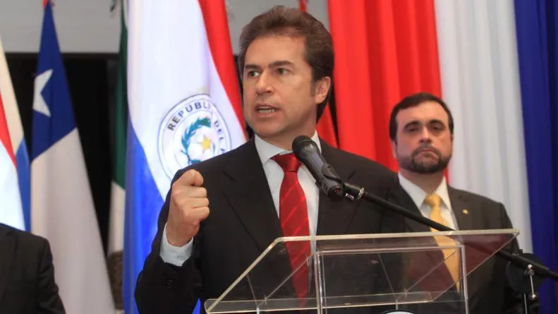 Luis-Alberto-Castiglioni-ministro-paraguay