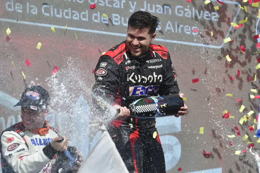 LYV352M3NZGQNCTJYCEIQXWGWU