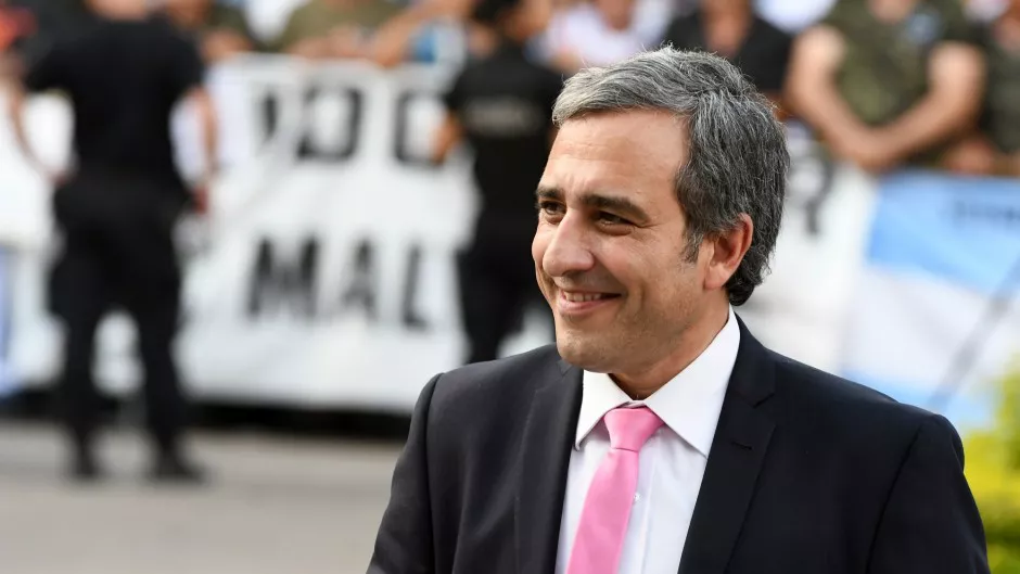 60dd040658224_940_529!