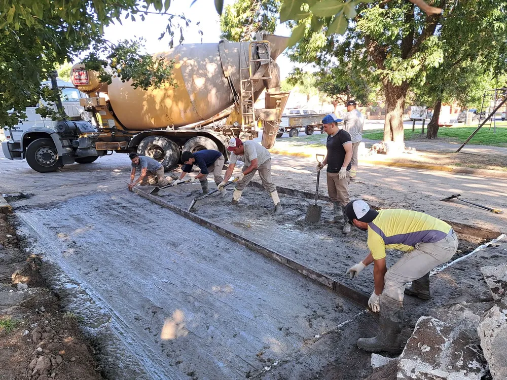 481053545_1072112978290136_1330595994003977855_n