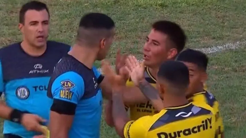 riestra-vs-comunicaciones_862x485