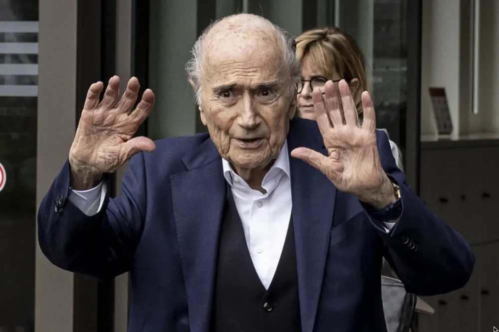 seppblatterurges_4793753b