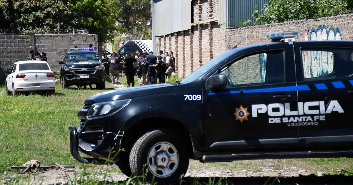 mas-del-90-de-los-policias-de-santa-fe-reconoce-que-hay-agentes-corruptos-pero-pocos-admiten-conocer-a-uno-1