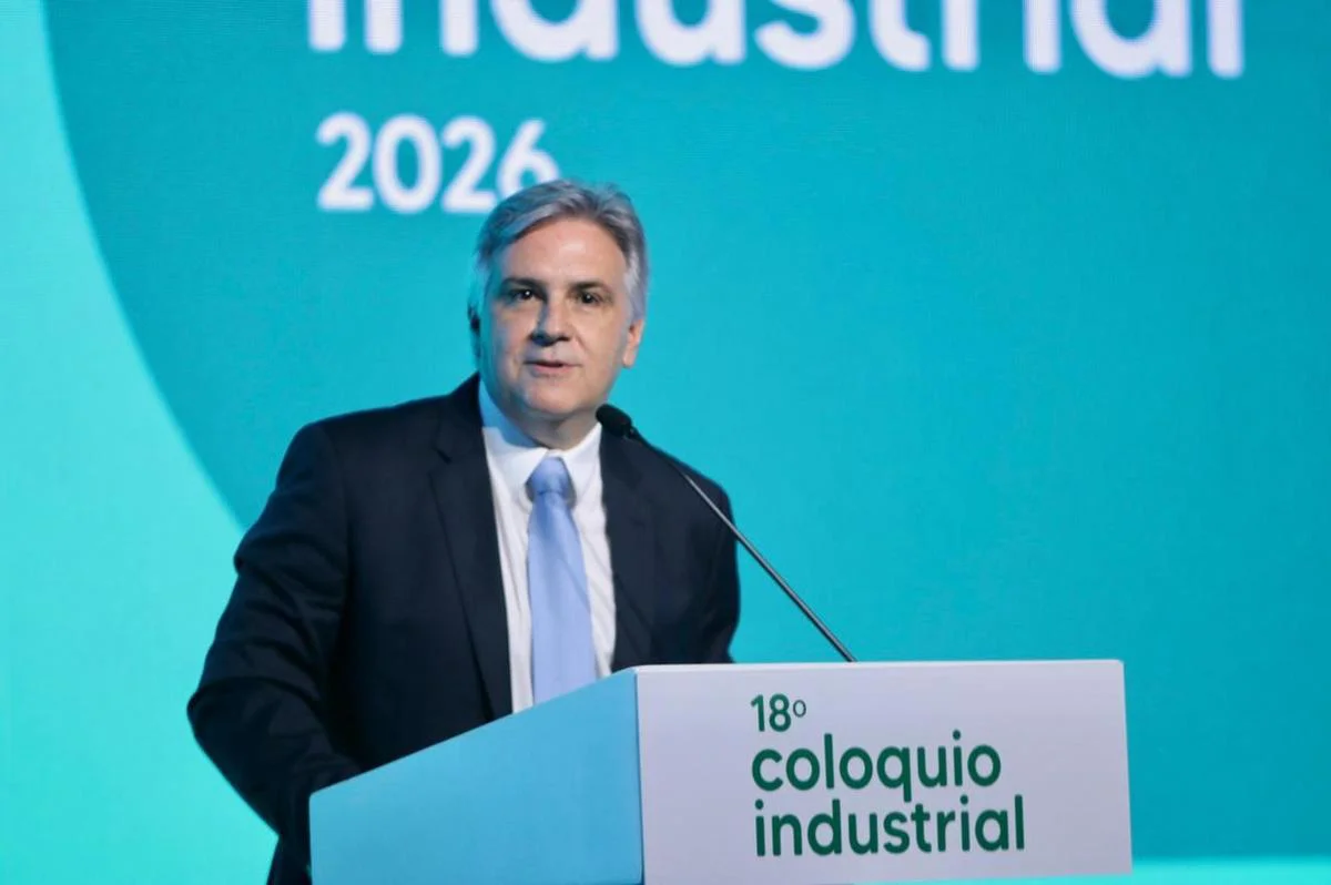 Llaryora felicitó a Lula y llamó a fortalecer la integración regional