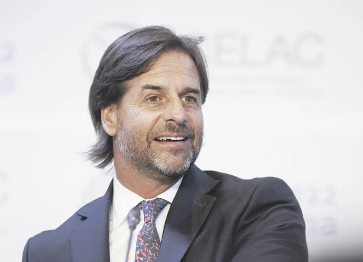 p12-lacalle-pou-na_optjpeg