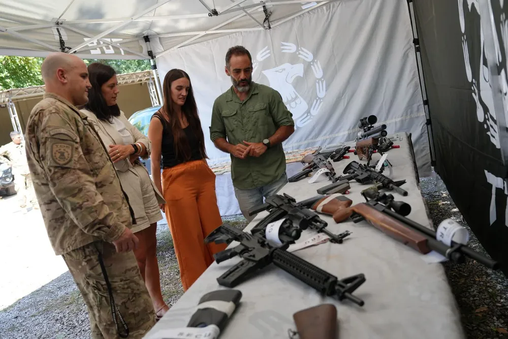 fc628952-2f30-45b3-8379-9452f93fa564