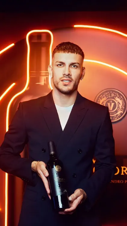 f768x1-211783_211910_4440