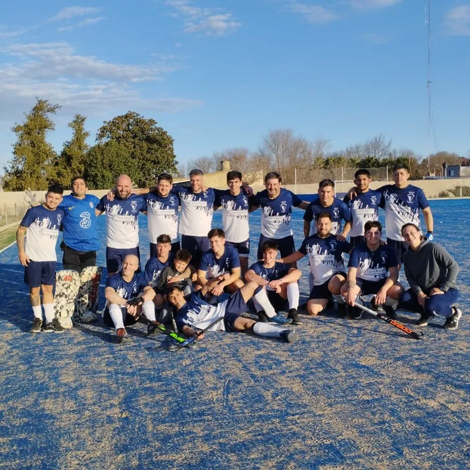 RESULTADO FECHA 7 TORNEO AMISTAD CABALLEROS - DOMINGO 4 DE AGOSTOEl domingo los chicos se enfrentaron a @adeo.hockey por la 7ma fecha del torneo llevándose una victoria, el resultado final del partido fue 1-1 