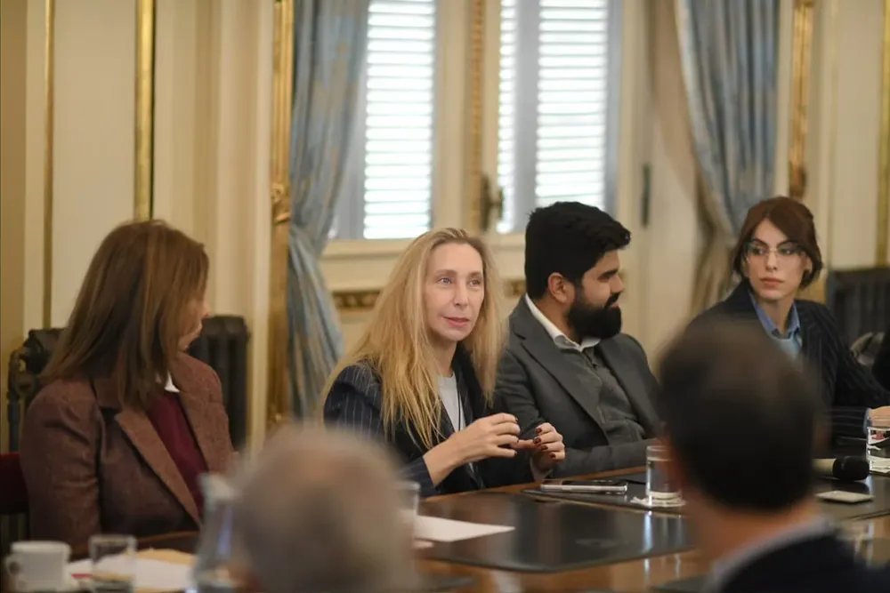 karina-milei-reune-a-los-legisladores-bonaerenses-de-lla-para-definir-la-estrategia-electoral-buscan-ganar-al-menos-70-municipios-foto-presidencia-SAGETNKCOFH7BHMA43BSKXIQRQ