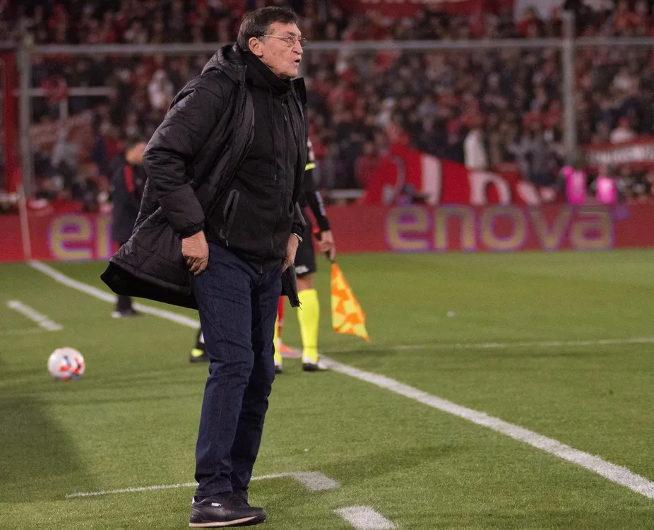 Julio-Cesar-Falcioni-Conferencia-de-Prensa-Independiente-River-Avellaneda-Liga-Profesional-2022
