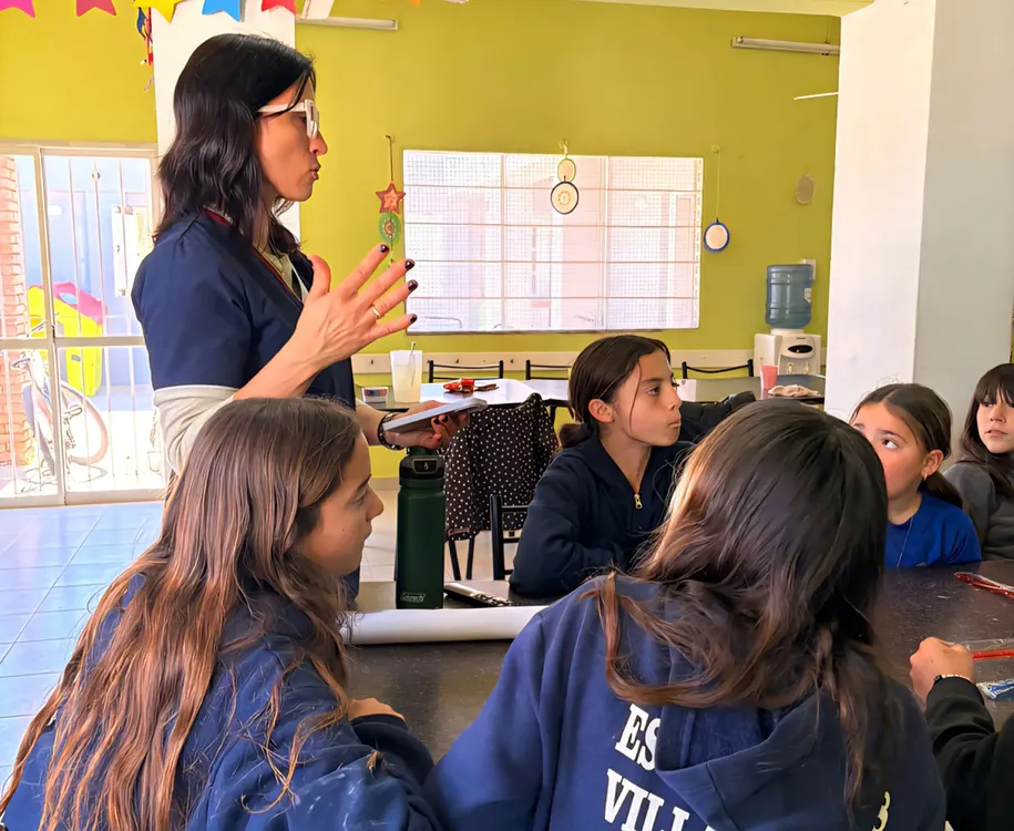 555562224_1250563383778427_3186312428523030973_n