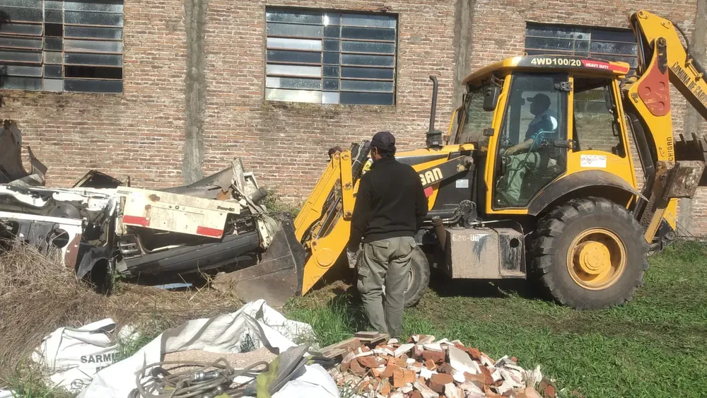 a37fde60-2ba0-4c71-8164-6147622c1f83