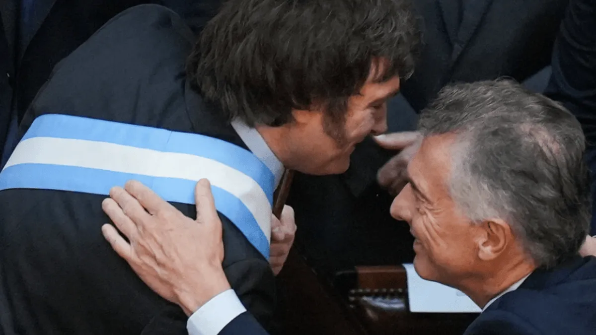 javier_milei_y_mauricio_macri.png_1402874324