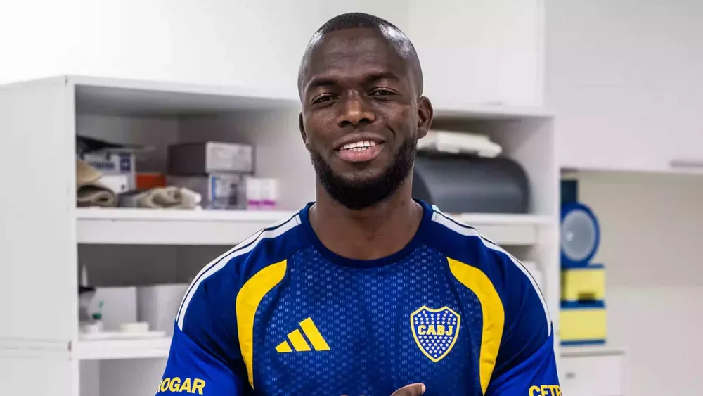 boca-presento-enner-valencia-refuerzo-jpg.