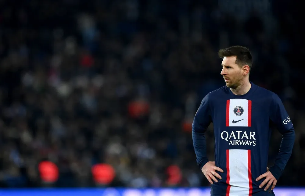 03messi-top-bwqh-superJumbo