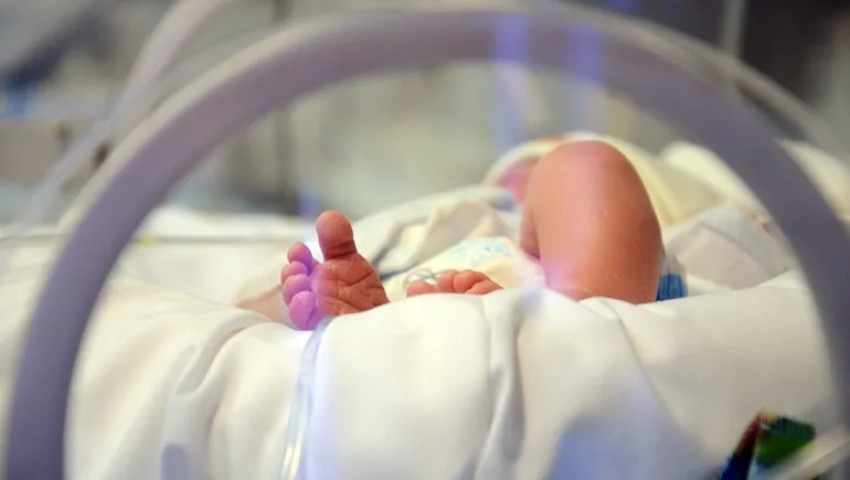 bebe-prematurojpg