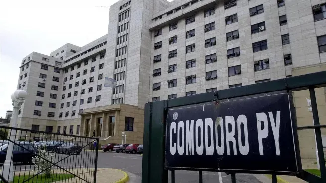 comodoro-pyjpg
