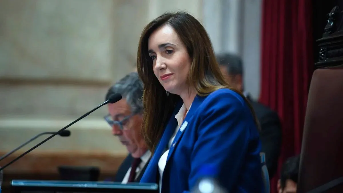 victoria-villaruel-475560-202018