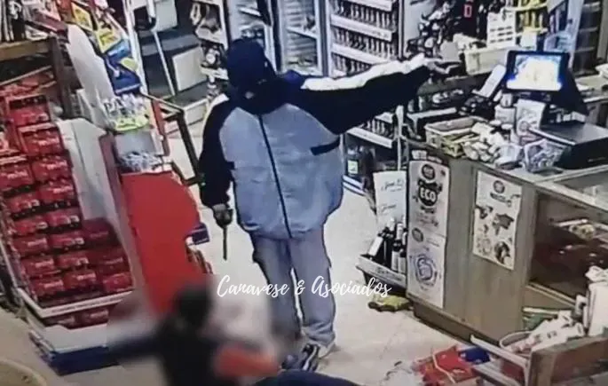 detenido-por-robar-comercio-portocolom-punta-cuchillo