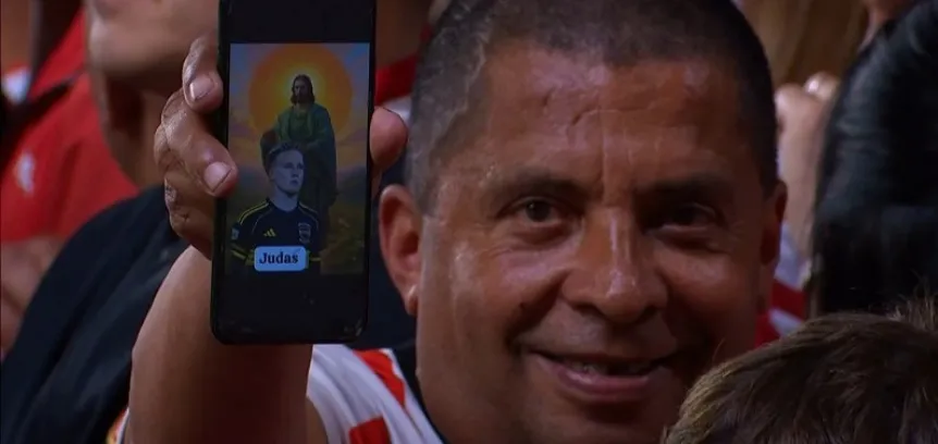 santiago-ascacibar-estudiantes-judas_w862