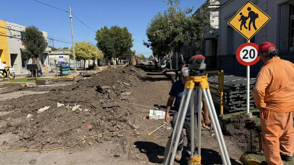 656681249_1233065132339184_6944029367032919925_n