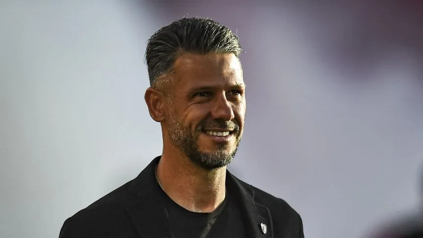 martin-demichelis-river_862x485