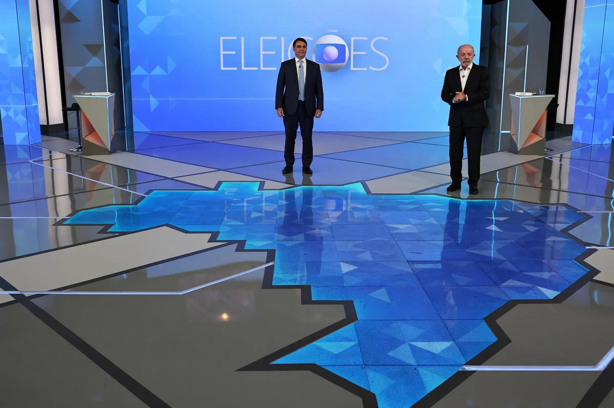 Lula y Flavio Bolsonaro cerraron el debate entre acusaciones