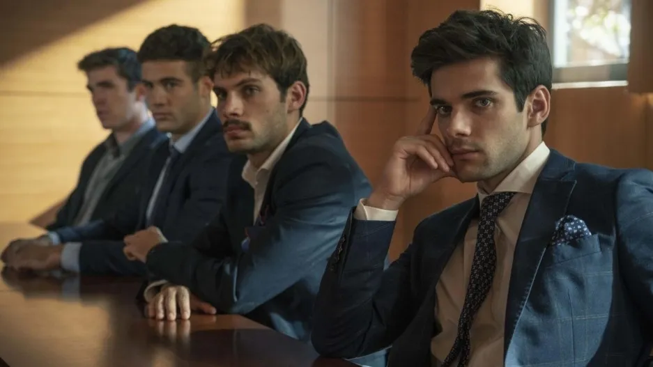 alba-reparto-1607678959x2x_crop1719939497503.jpg_1480801792