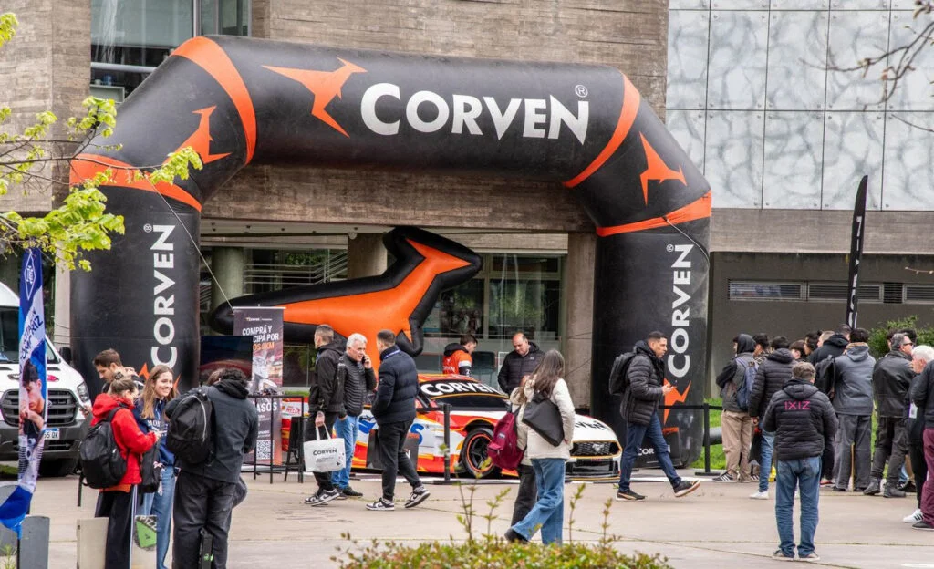 Corven presentó autopartes y vehículos comerciales en dos exposiciones