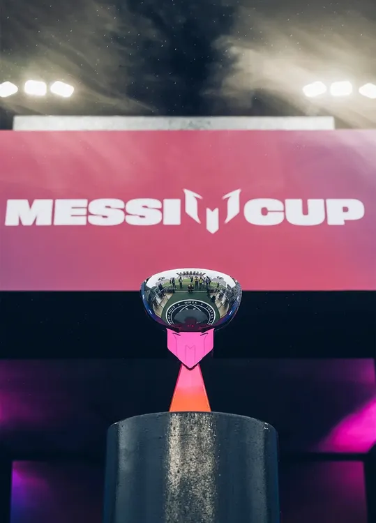 messi_cup