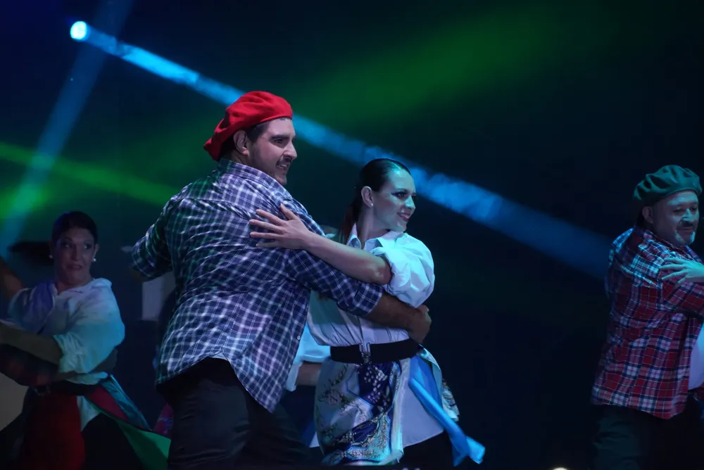 d6842df2-57e8-4a9d-af62-fe200b39746f