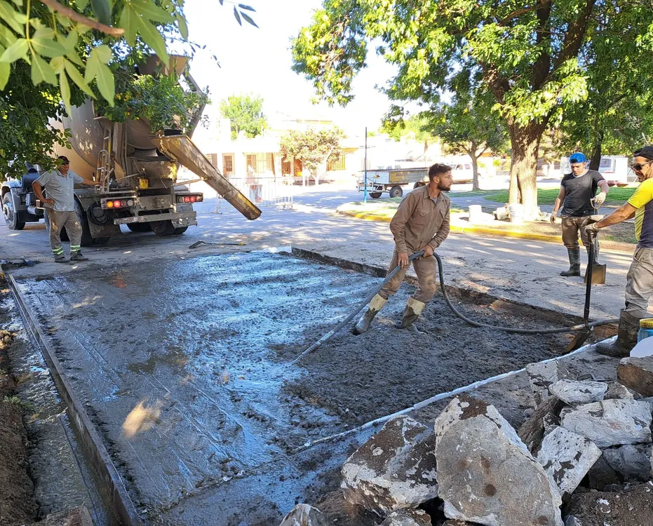 481306136_1072112918290142_3301929856567022448_n