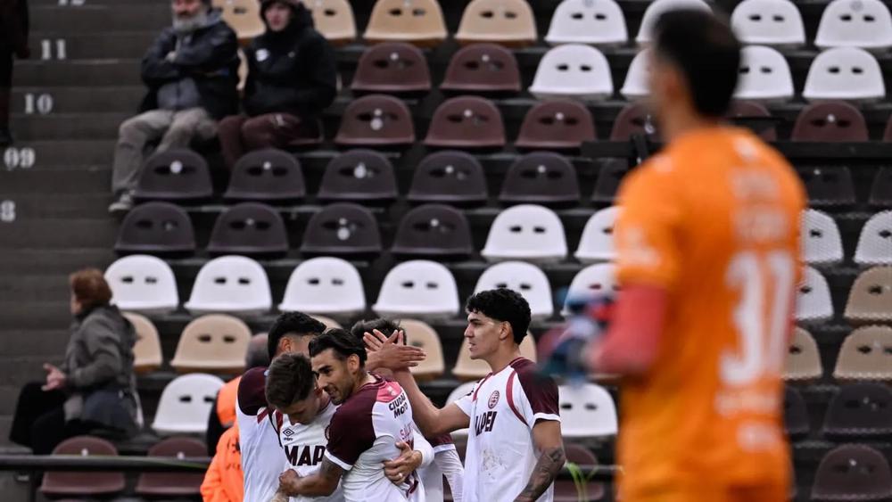 Lanús le ganó a Platense y prolongó su buen momento