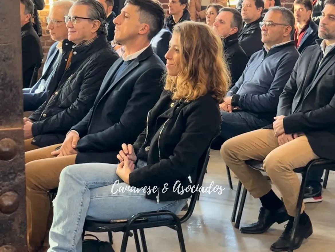 ec7f8217-8c52-4ba0-aa7d-7c6fd075aeef