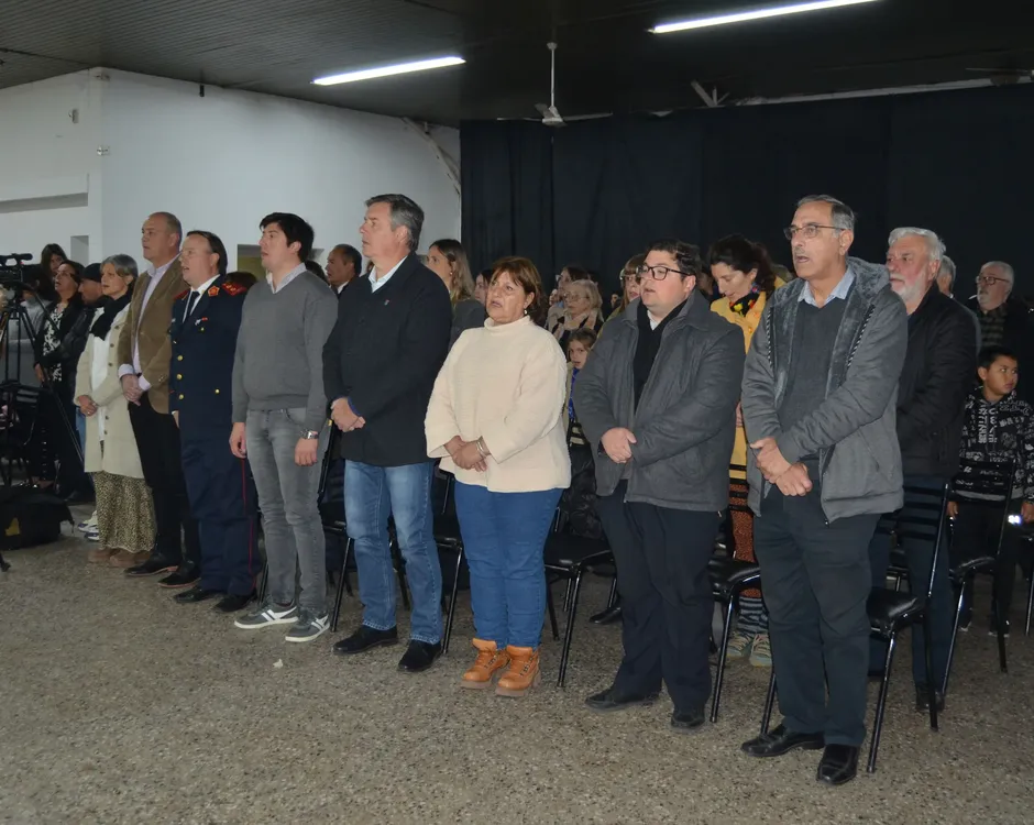 e1d83334-425e-4eca-9c6a-50e4d5e6c595