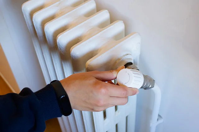 radiator-g4aa4ecfc8_640