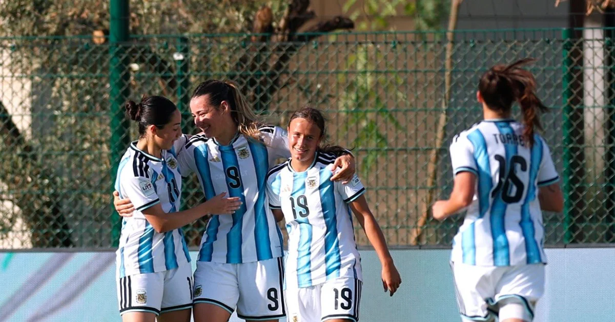 Argentina venció a Nueva Zelanda con un doblete de Mercedes Diz