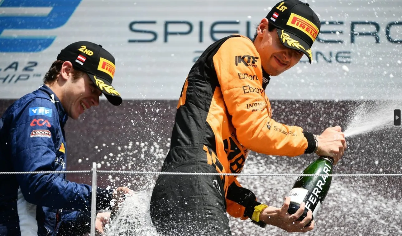 FjH1r_T2Y_1290x760__1